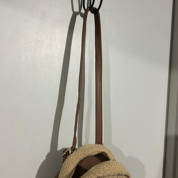 Mini back pack - Picture 5 of 11